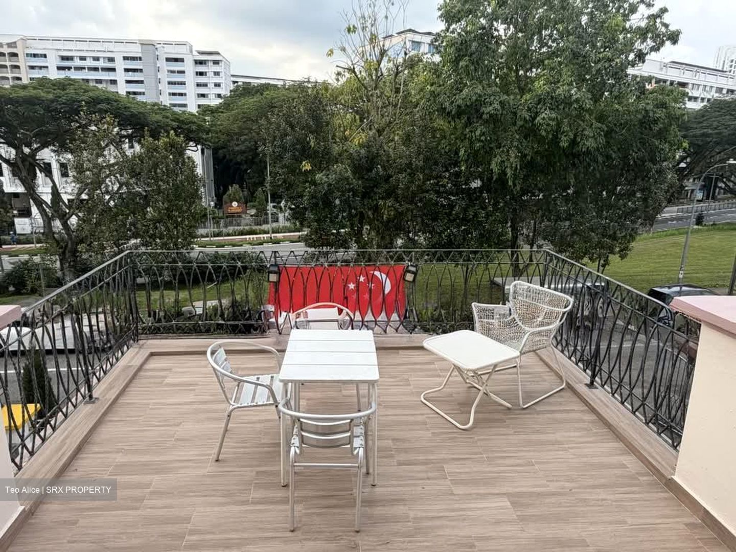Pinewood Terrace (D25), Terrace #586184261